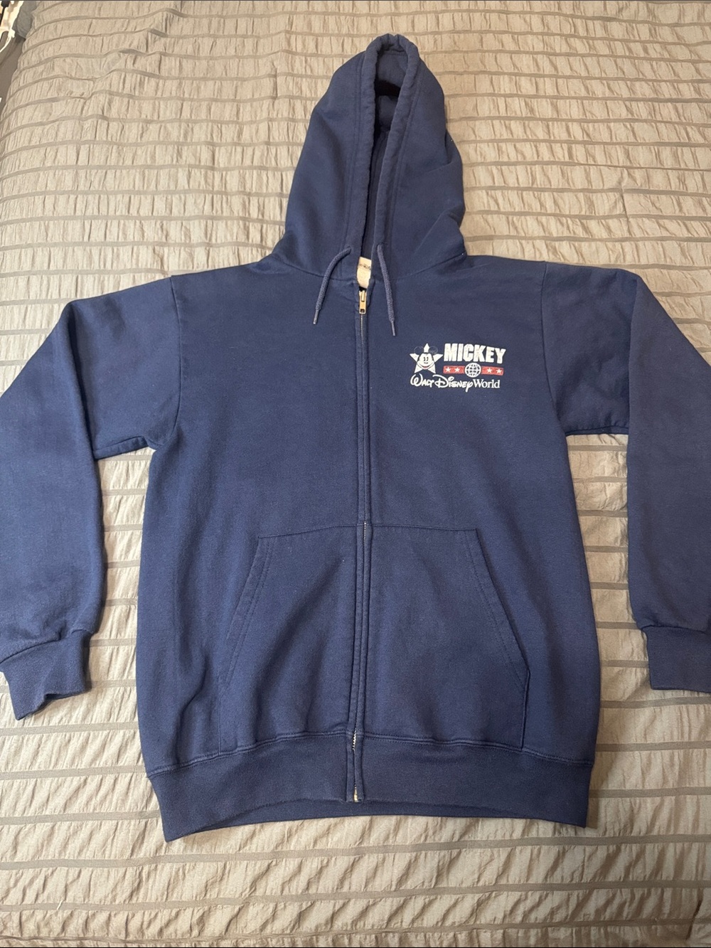 Vintage Disney Navy Full-Zip Hoodie with Small Mickey Walt Disney World Logo